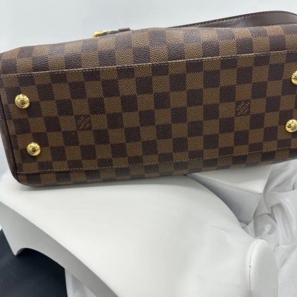 Pre-Loved Louis Vuitton Damier Ebene Trevi PM - Picture 6 of 9